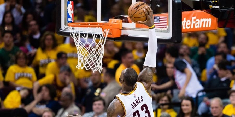 LeBron James Bawa Cavaliers Ungguli Raptors 1-0