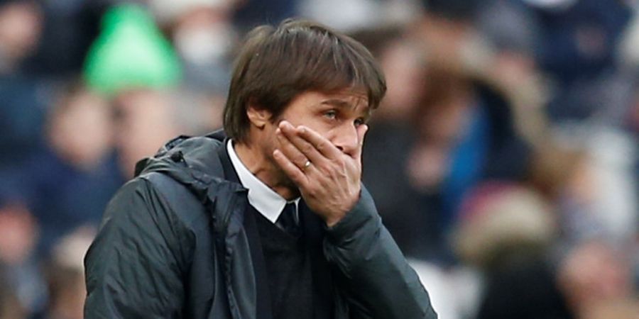 Antonio Conte Lempar Handuk Dalam Upaya Pertahankan Gelar