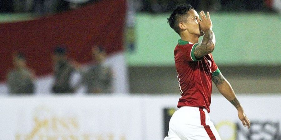 Usai Kalahkan Mitra Kukar, Irfan Bachdim Pamer Kemesraan di Tengah Lapangan Hijau