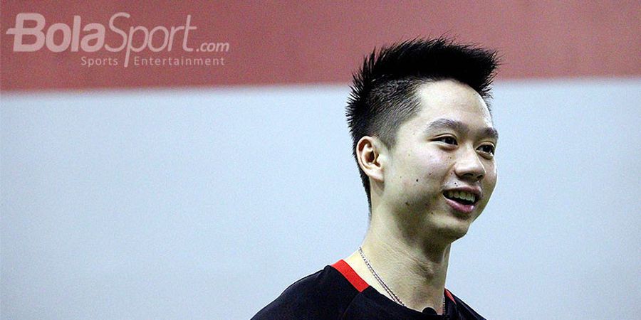 Kevin Sanjaya Unggah Foto Pegang Tangan Wanita Disertai Lambang Cinta, Mungkinkah Sudah Punya Pacar ?