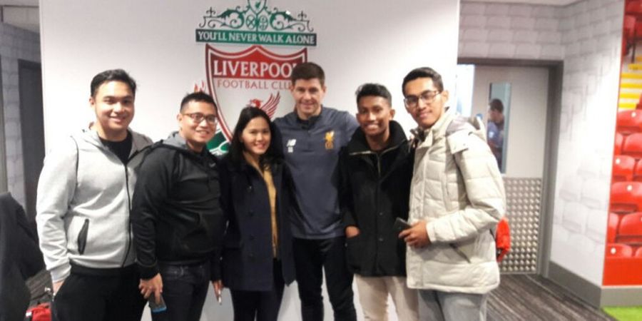 Berjumpa Steven Gerrard, walau Cuma Sebentar Tetap Bikin Deg-degan