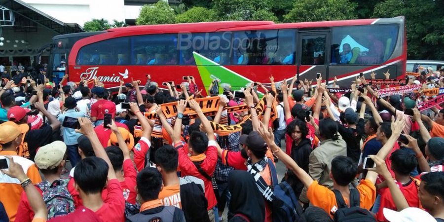 Begini Sorak Kegembiraan Jakmania Setelah Gol Persija Jakarta