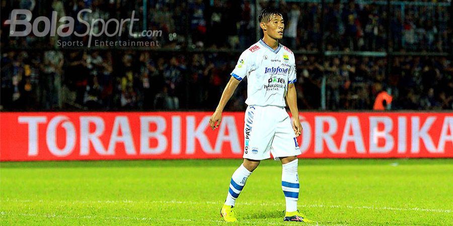 Sering Dicadangkan di Persib, Henhen Herdiana Tetap Berpikir Positif 