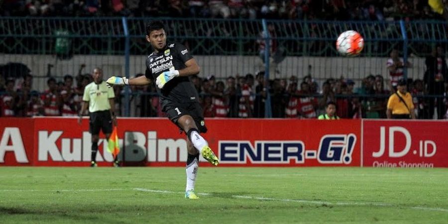 Bobotoh Suarakan Opini untuk Kiper Persib Bandung, Ada Apa?