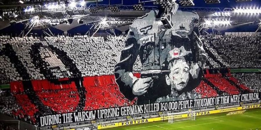 Merinding! Video Aksi Menakjubkan Fan Legia Warsawa untuk Mengenang Peristiwa yang Mengerikan