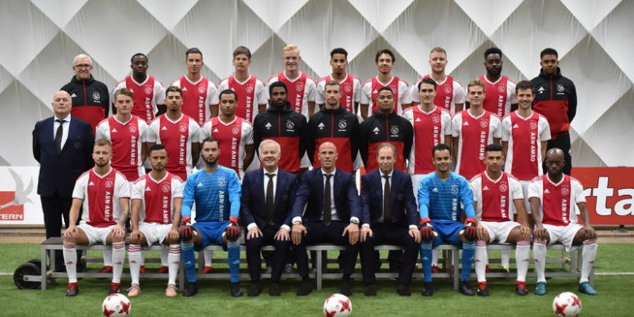 Siapa Sangka Ada Nama Soenarto dalam Tim Ajax Amsterdam