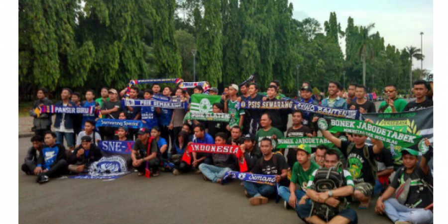 Jelang Laga Persebaya Vs PSIS Semarang, Bonek Sambung Silaturahmi dengan Panser Biru dan Snex