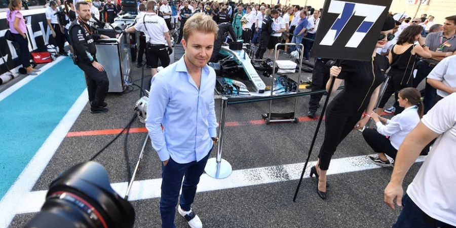 Eks Pebalap F1 Ini Ikut Mencicipi Mobil Formula E