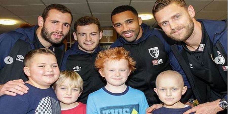 Jelang Natal, AFC Bournemouth Lakukan Kebaikan bagi Anak-anak Kurang Beruntung