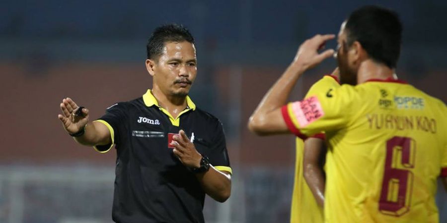 Kerap Bikin Keputusan Kontroversi, Wasit Ini Akan Pimpin Laga PSM Makassar Vs Persipura