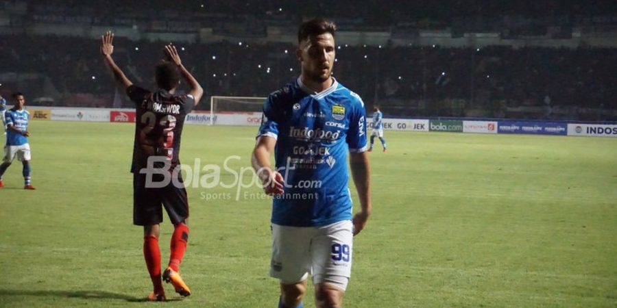 Pasca Bobol Persipura, Jonathan Bauman Tak Bisa Perkuat Persib saat Jumpa Persebaya