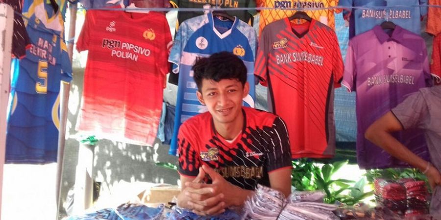 10 Tahun Jual Jersey di Proliga, Pria Ini Alami Banyak Kejadian Menarik