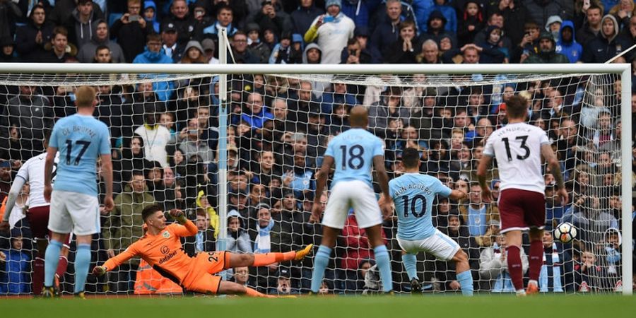 Manchester City Vs Burnley - Menang Telak, The Citizens Lebarkan Gap