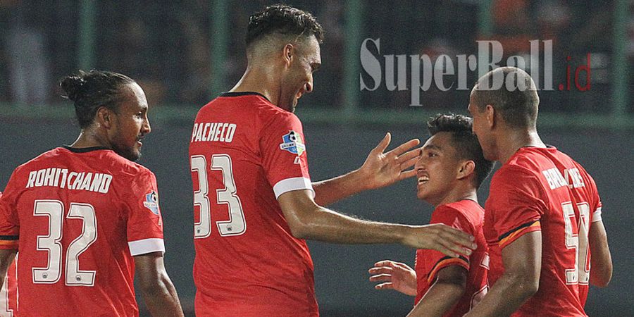 Permintaan Tak Masuk Akal, Pacheco Terancam Dilepas Persija