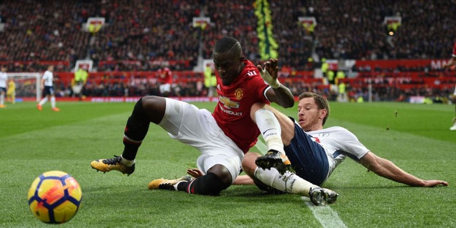 Manchester United Vs Chelsea - Menunggu Penghuni Jantung Pertahanan Setan Merah