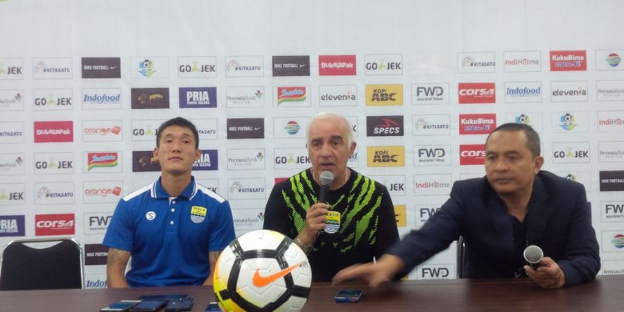 Pelatih Persib Khawatirkan Hal Ini dari Laga Kontra Persija