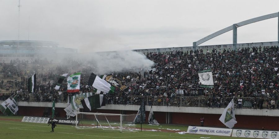 VIDEO - Anthem Sampai Kau Bisa, Acara Pamungkas Pesta Nribun pada Laga Uji Coba PSS Sleman Vs PSMS Medan