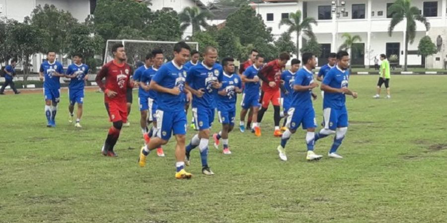 Melirik Latihan Perdana Persib Bersama Mario Gomez, Kemanakah Sederet Pemain Senior?