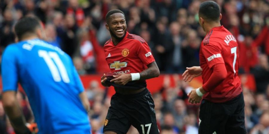 Manchester United Vs Wolves - Gol Debut Fred Jadi Pembeda Babak Pertama