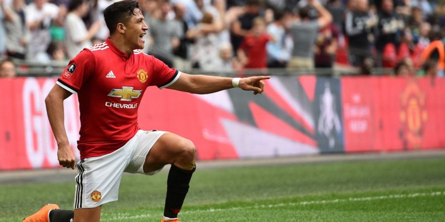 Hore! Alexis Sanchez Tak Lagi Makan Sendirian di Manchester United