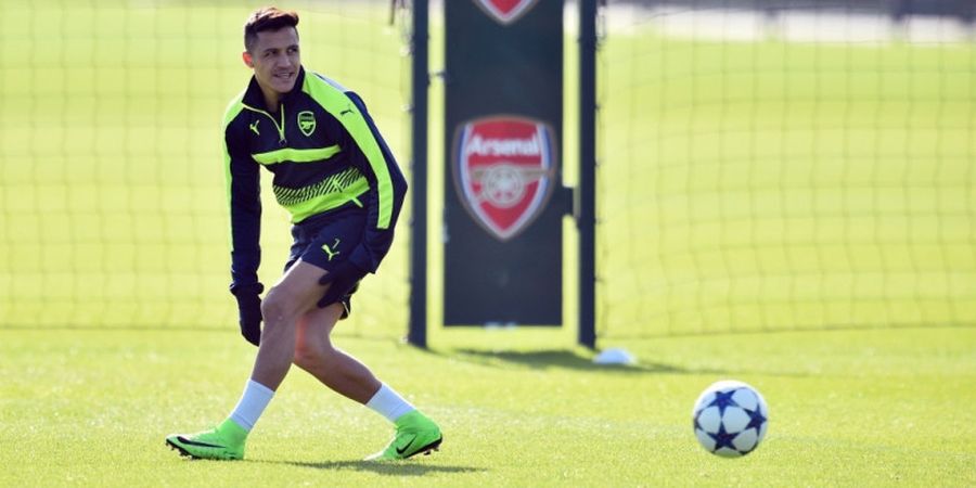 Alexis Sanchez Cedera? Suporter Arsenal Tak Percaya