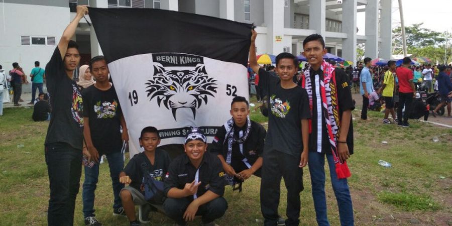 VIDEO - Wow! Suasana Jember Sport Garden Sebelum Laga Uji Coba Timnas U-19 vs Persid Jember 