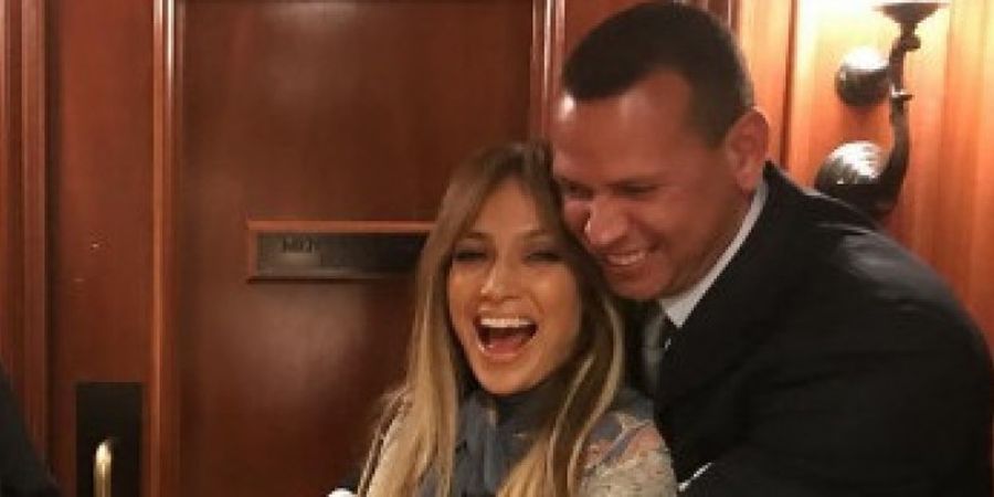 Berhasil Taklukkan Jennifer Lopez, Legenda Baseball Alex Rodriguez Buktikan Langkah Serius