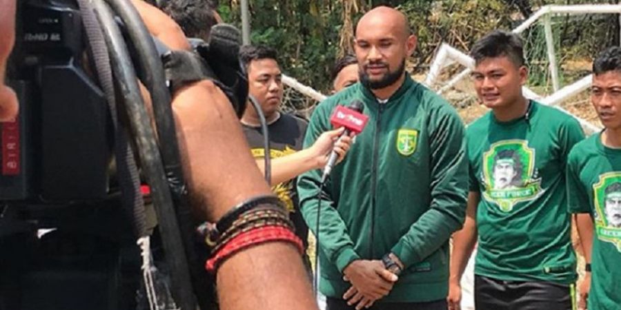 Cerita Kiper Persebaya yang Menerima Perlakuan Tak Menyenangkan di Stadion Kanjuruhan