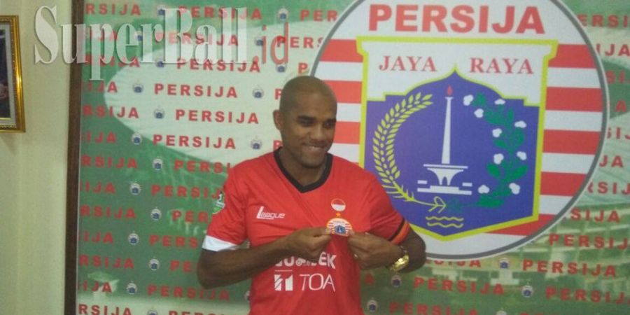 Gede Widiade Favoritkan Reinaldo Tetap Bertahan Musim Depan