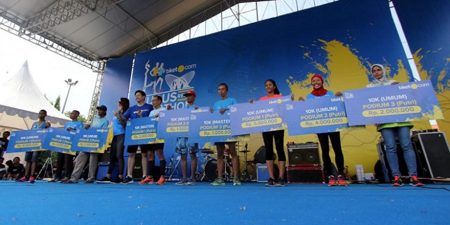 Kota Kretek Sukses Gelar Lomba Lari Tiket.com Kudus Relay Marathon 2018