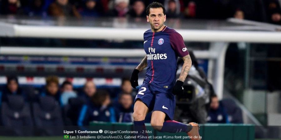 Pisah dengan PSG, Dani Alves: Semoga Kalian Tak Kangen Aksi Gilaku