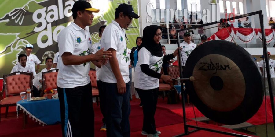 Kemenpora Buka Gala Desa 2017 di Batanghari 