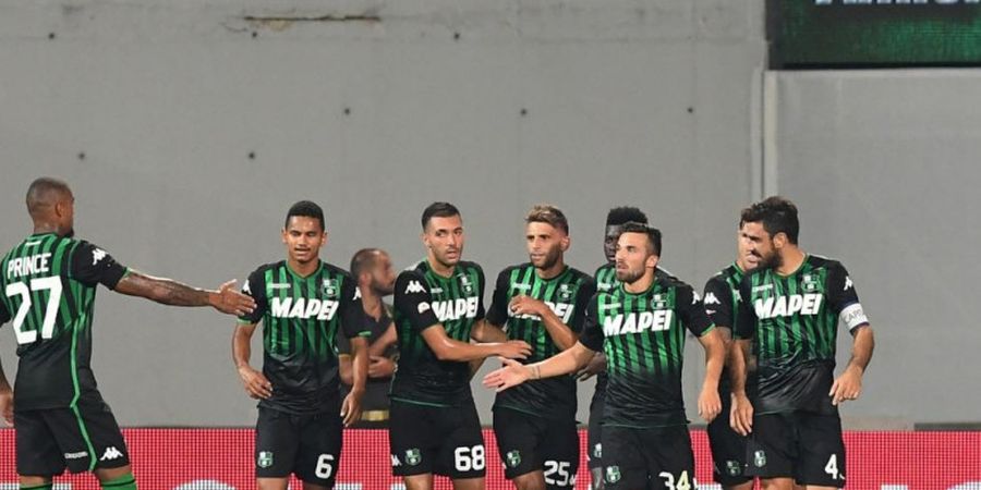 Sassuolo Vs AC Milan - Kerikil Roberto De Zerbi