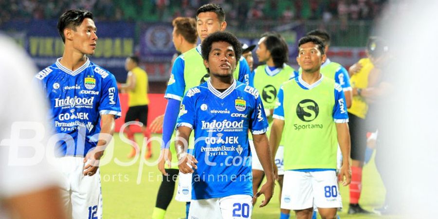 Perjalanan Karier Tak Mulus, Winger Persib Bandung Ini Malah Bikin Iri Para Jomblo di Hari Ulang Tahunnya