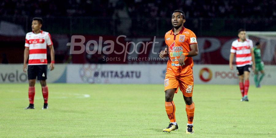 Presiden Borneo FC Buka-bukaan Soal Transfer Terens Puhiri