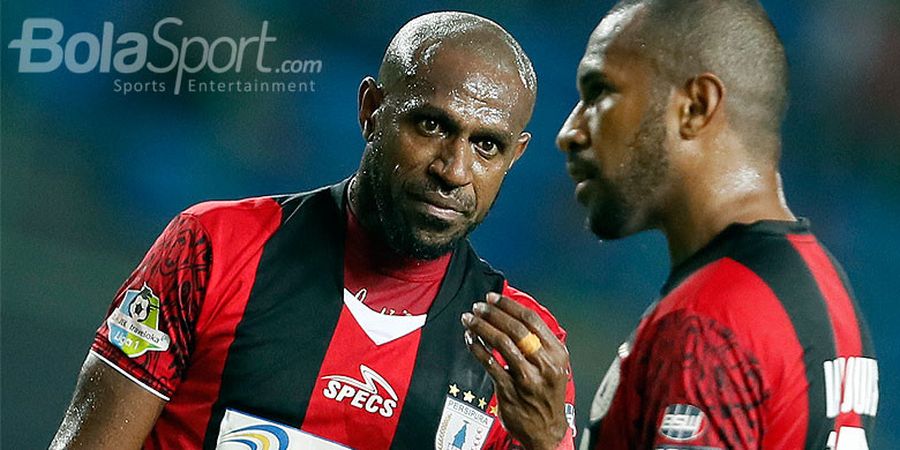 Persipura Vs Persija - Keberingasan Boaz Solossa Kirimkan Pesan ke Bhayangkara FC dan Bali United