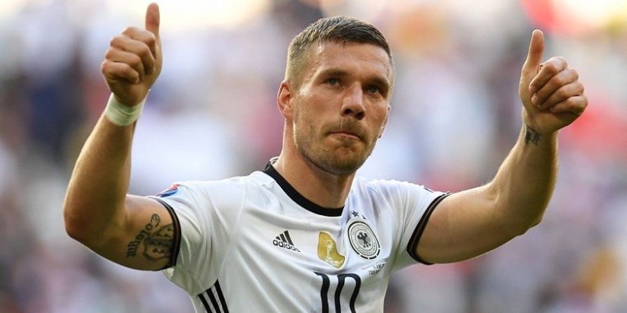 Eks Striker Arsenal dan Timnas Jerman Disangka Anggota Imigran Gelap oleh Media Amerika Serikat