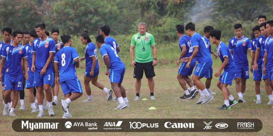 Media Vietnam: Tempat Latihan Timnas U-23 Myanmar Level Lapangan Kampung