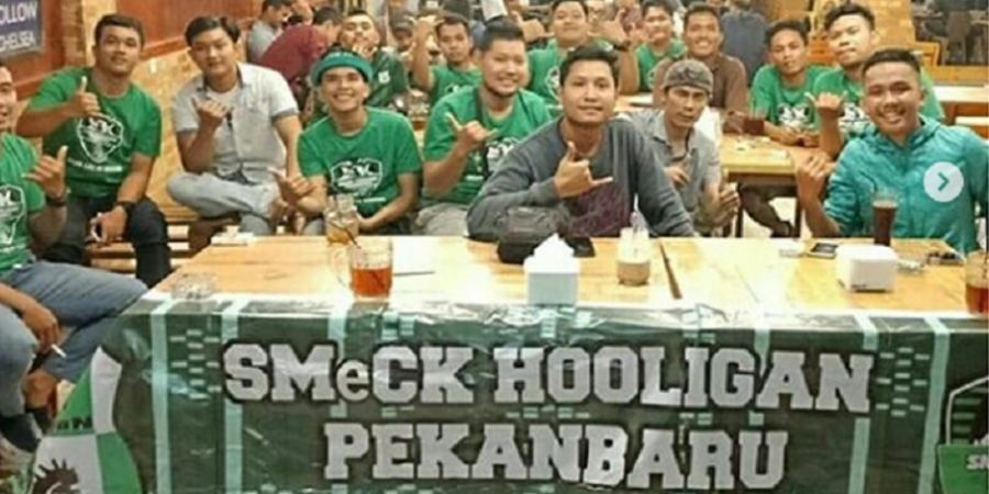 SMeCK Hooligan Pekanbaru Buat Nobar Derbi Andalas Laga Sriwijaya FC Vs PSMS 