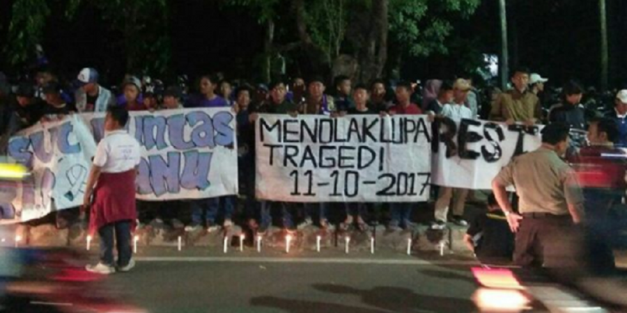 Suporter Persita Tangerang Lakukan Aksi 1110 untuk Banu Rusman