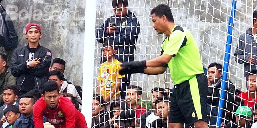 Stok Penjaga Gawang Persib Bandung Minim, Ini Kata Anwar Sanusi