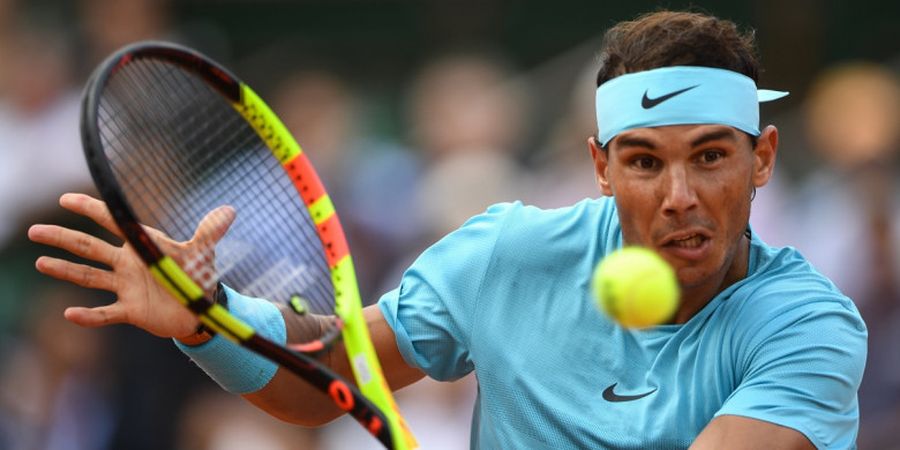 Roland Garros 2018 - Hampir Kalah, Rafael Nadal Tertolong karena Hujan