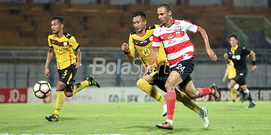 Tak Lagi Berseteru, Madura United Berpeluang Reuni dengan Top Scorer Musim Lalu