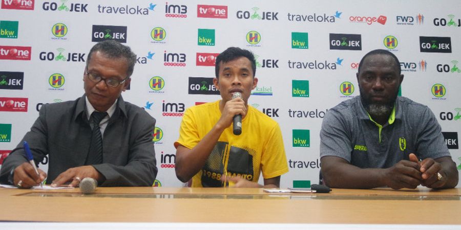 Bek Barito Siap Jegal Madura United untuk Jadi Juara