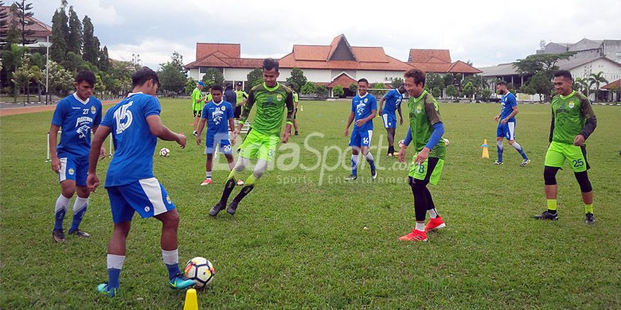 Persib Siap Kontrak Dua Penyerang, Ini Status Andik Vermansah