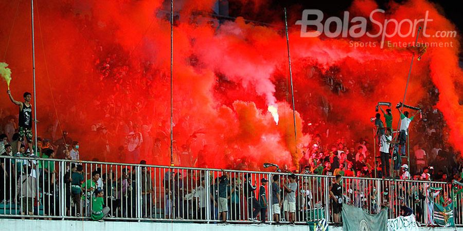 Brigata Curva Sud Tunjukan Simpati untuk Korban Banjir di Jayapura