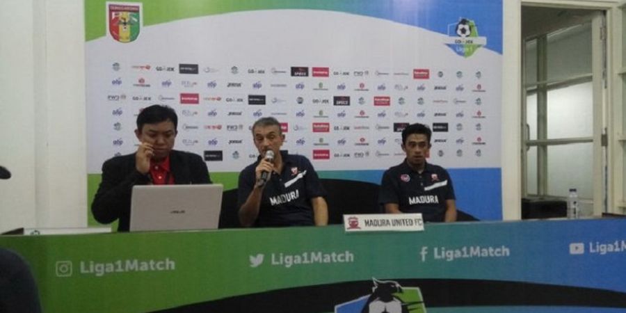 Hujan Jadi Kambing Hitam Kekalahan Madura United di Tenggarong 