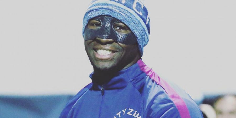 Tanding di Malam Tahun Baru Pakai Masker, Eliaquim Mangala Malah Diledek Habis-habisan