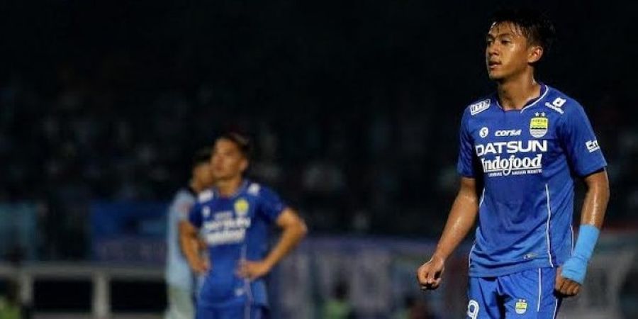 Febri Haryadi Berlatih Terpisah dari Para Pemain Persib Bandung, Ada Apa Ya?