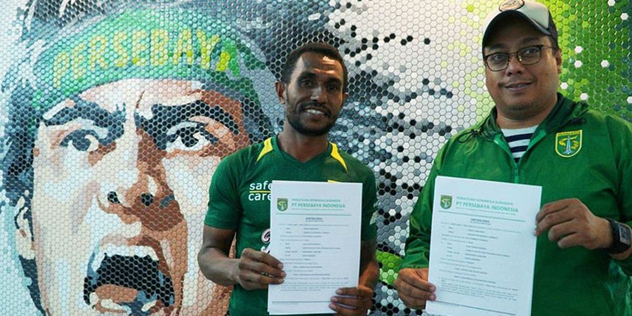 Mantan Persipura Kembali Berlabuh ke Persebaya Surabaya